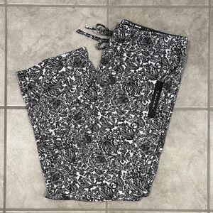 NWT Tahari Majolica Paisley Pajama Pant